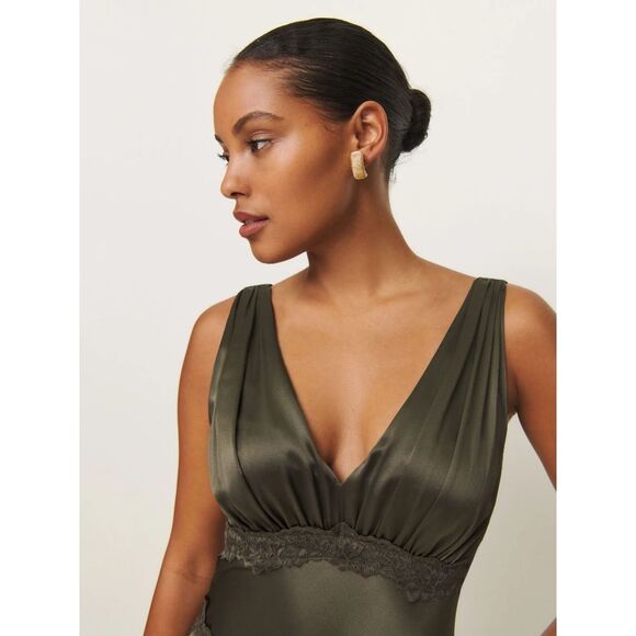 NWT Reformation Stasia Lace Trim Silk Maxi Dress in Pine Tree - Picture 5 of 15